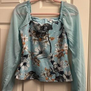 VENUS Floral Mesh Sleeve Top - Light Blue and Black Floral xsmall